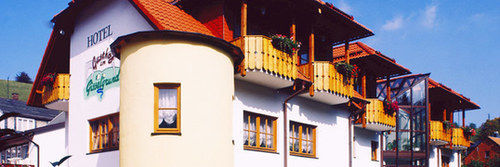 Hotel Am Gisselgrund Frankenhain Exterior photo